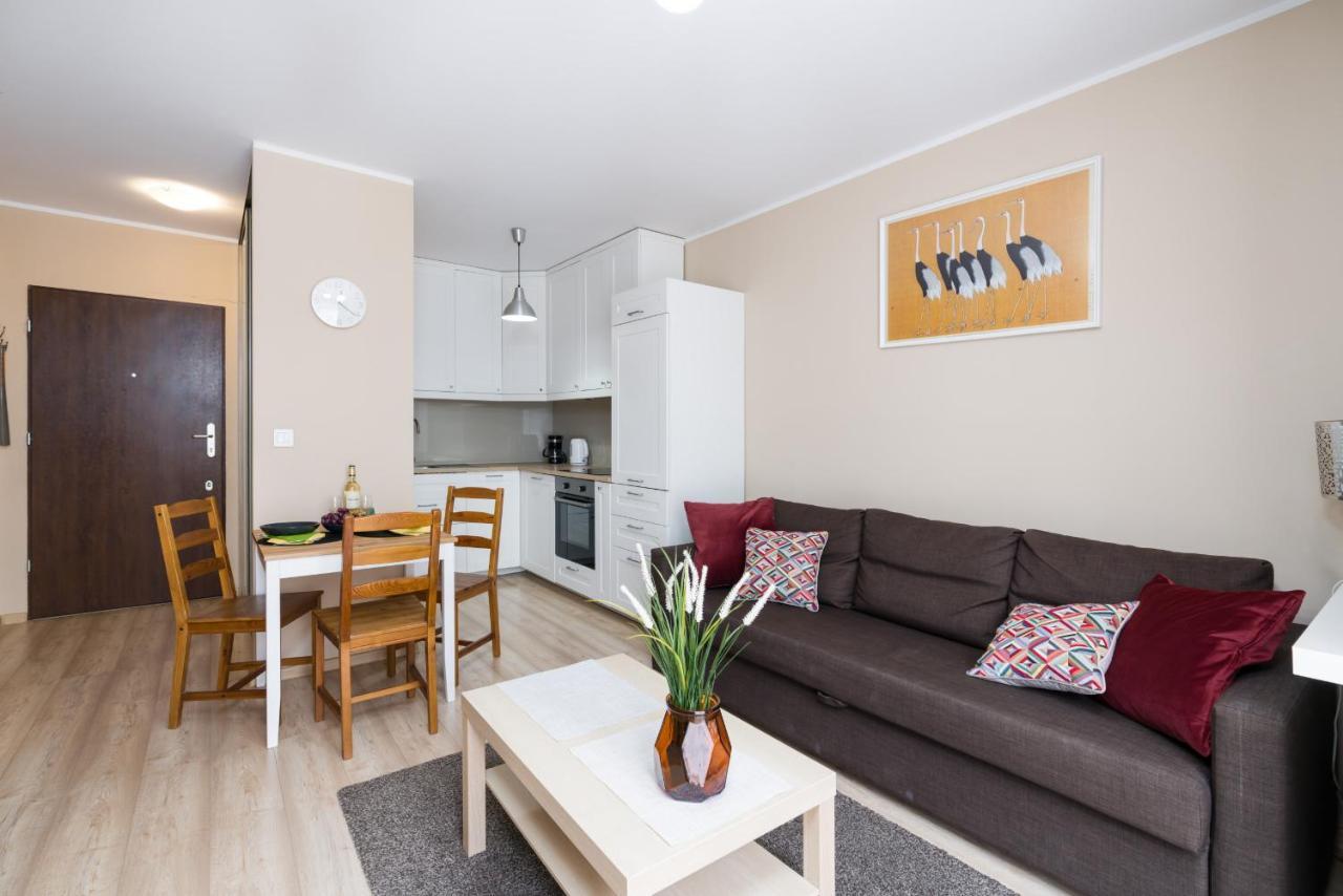 Apartment Czarnieckiego With Balcony By Renters